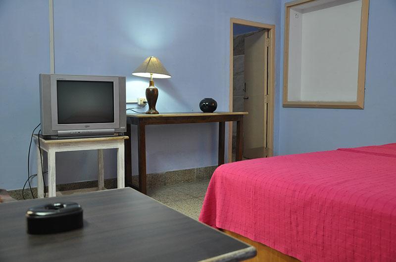 Hotel Ajaya Varanasi Habitación foto
